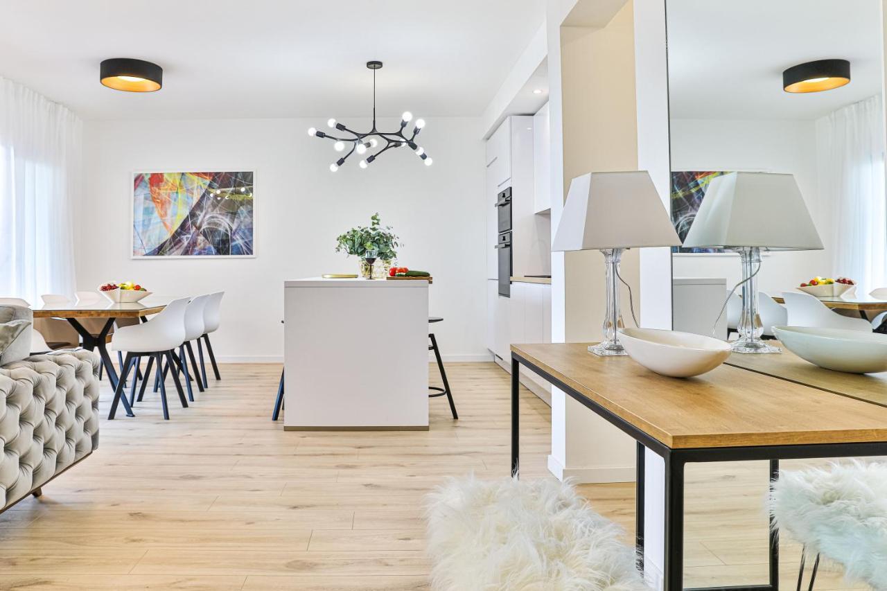Apartmani Ana Kaštela Exterior foto