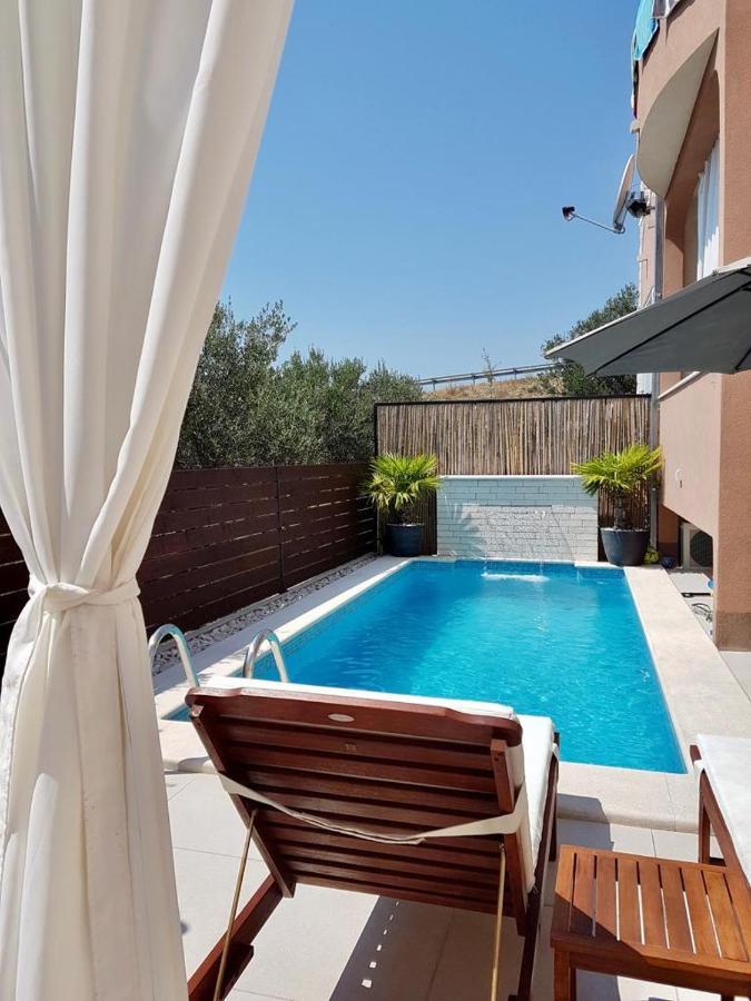 Apartmani Ana Kaštela Exterior foto