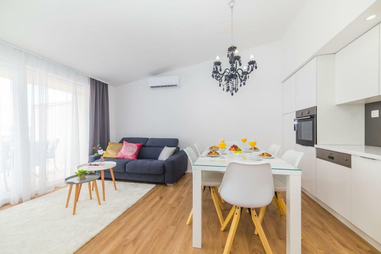 Apartmani Ana Kaštela Exterior foto