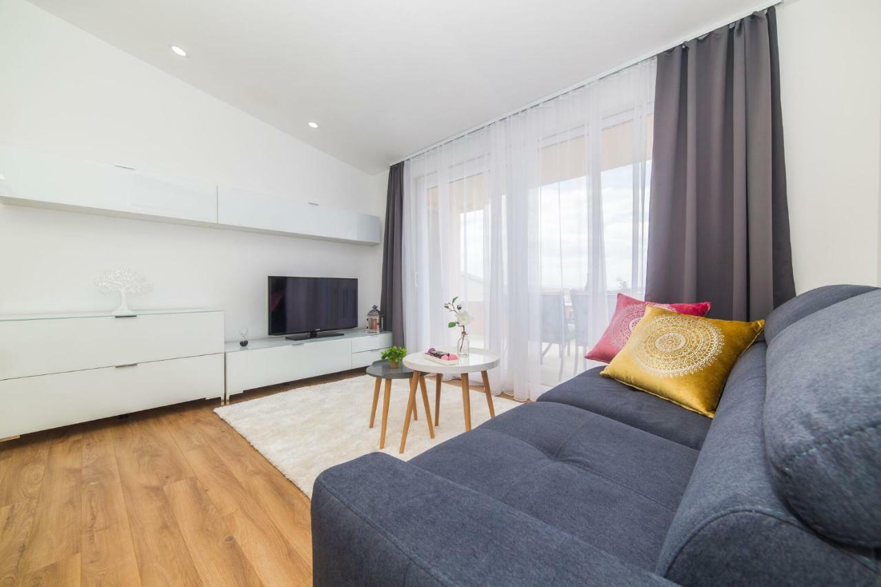 Apartmani Ana Kaštela Exterior foto