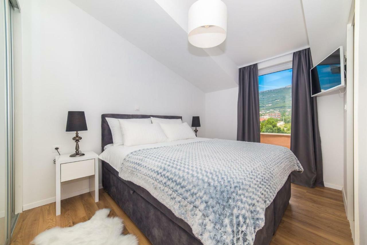 Apartmani Ana Kaštela Exterior foto