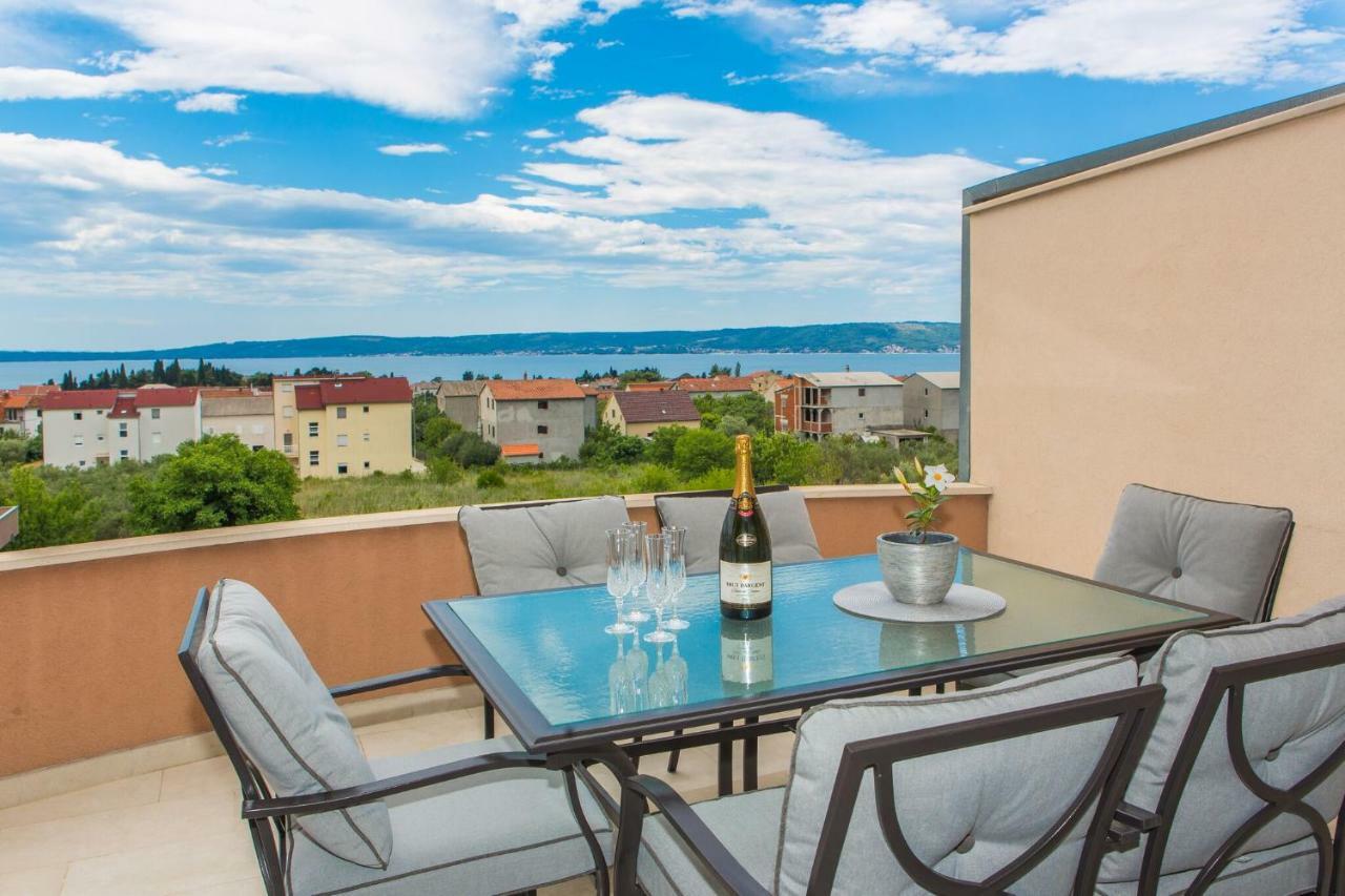 Apartmani Ana Kaštela Exterior foto