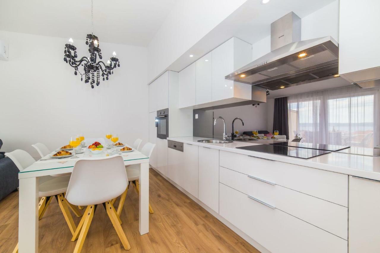 Apartmani Ana Kaštela Exterior foto