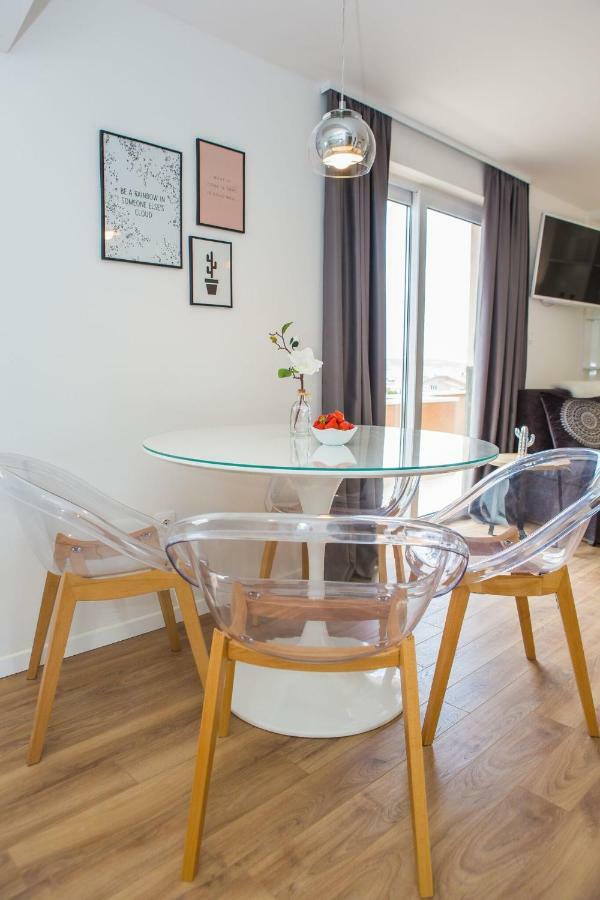 Apartmani Ana Kaštela Exterior foto