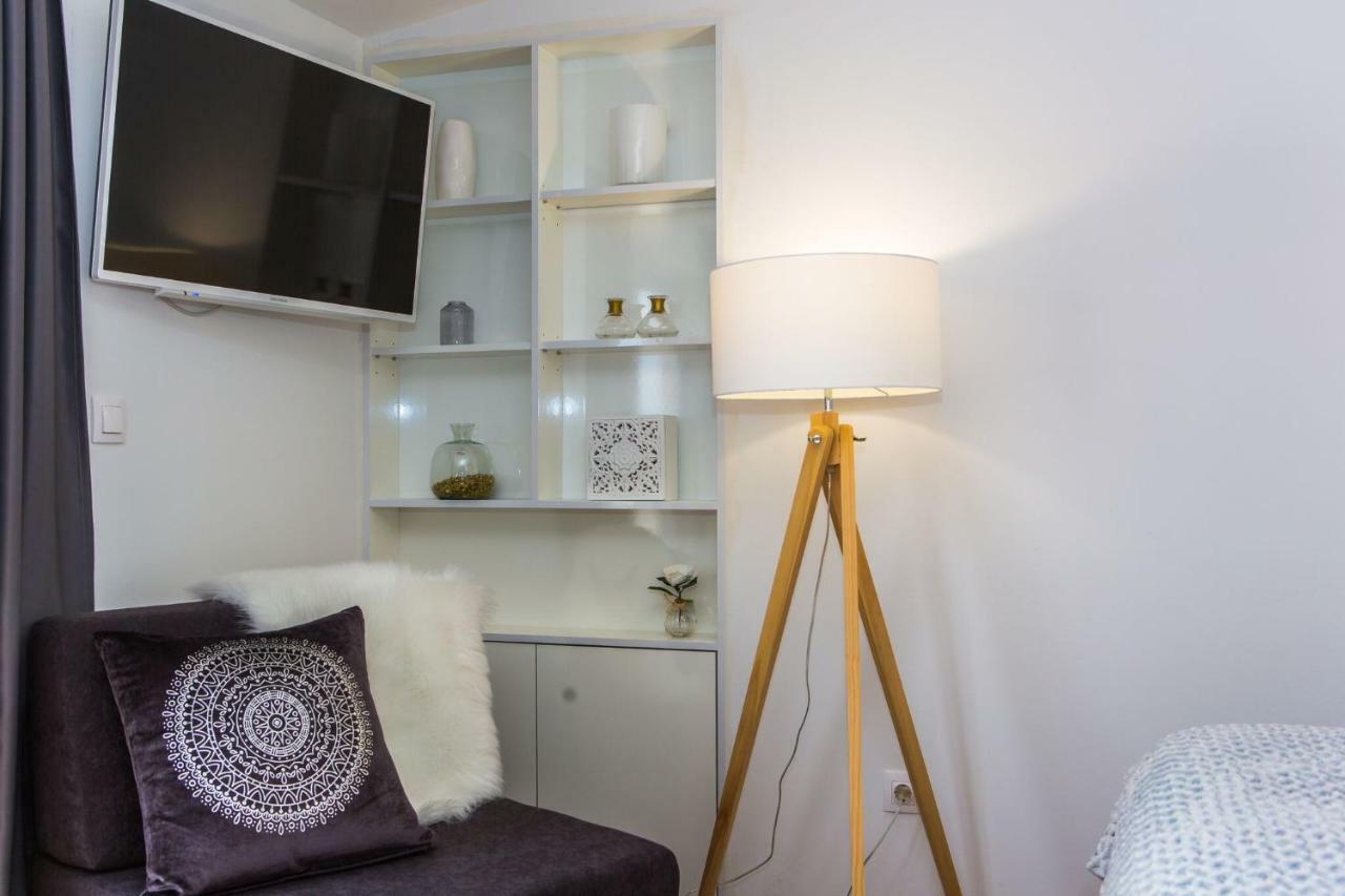 Apartmani Ana Kaštela Exterior foto